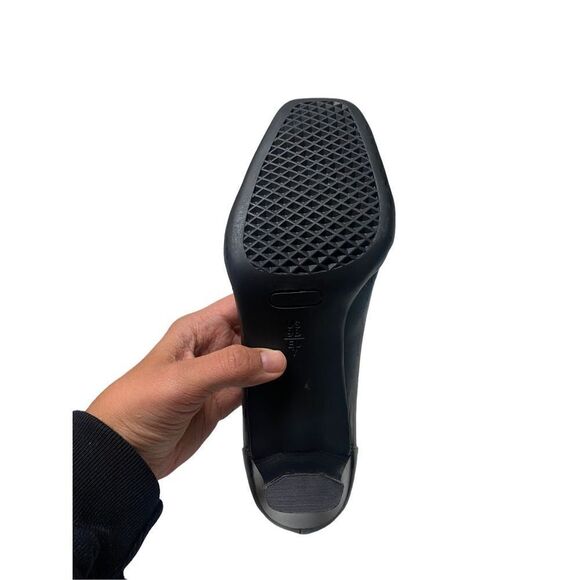 Hush Puppies Pamela Pumps With Buckle Black Leather 9M - Picture 6 of 6